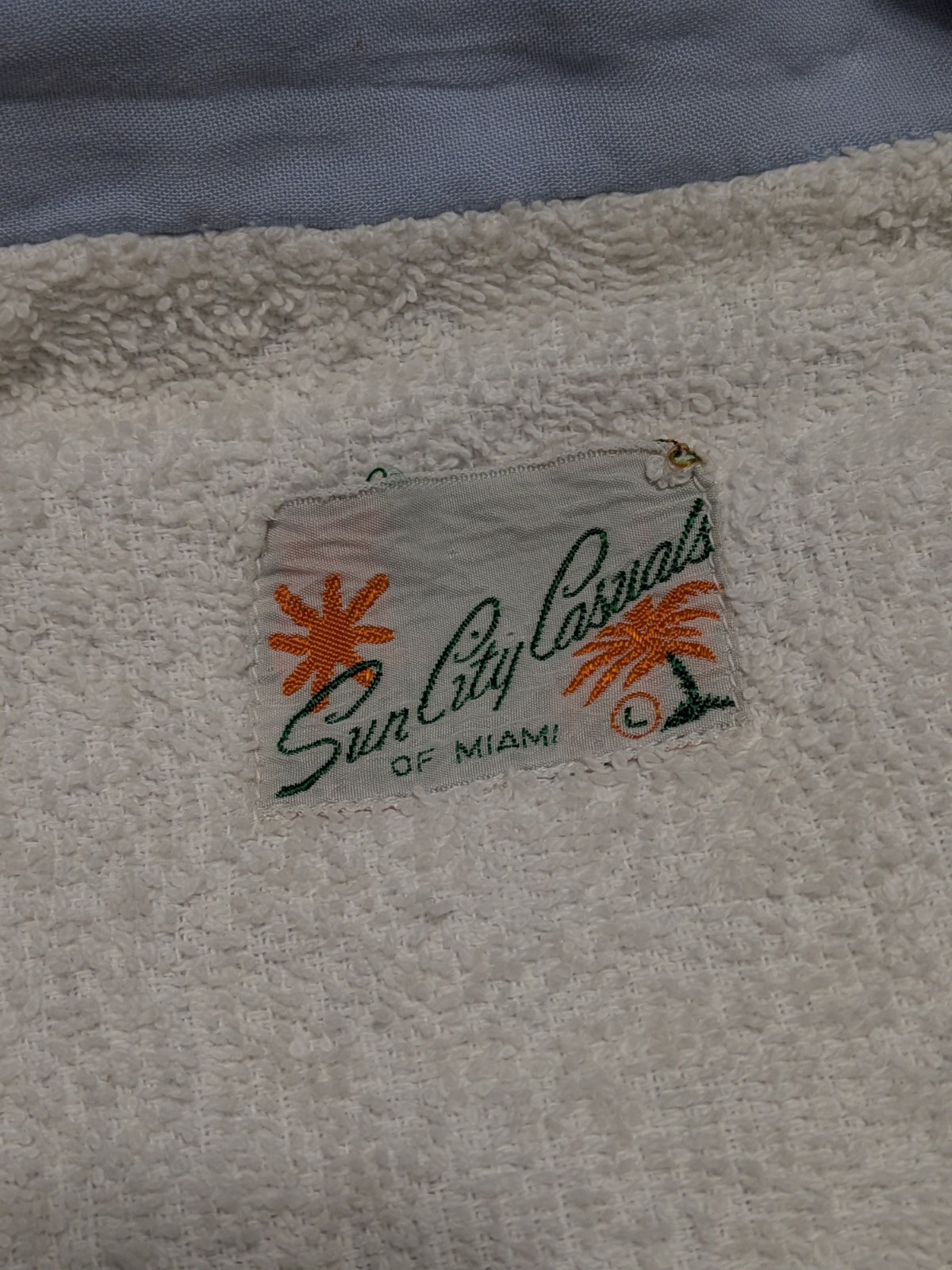VTG 50s 60s Sun City Casuals Of Miami USA Terry Cloth Aztec Print Beach Shirt L
