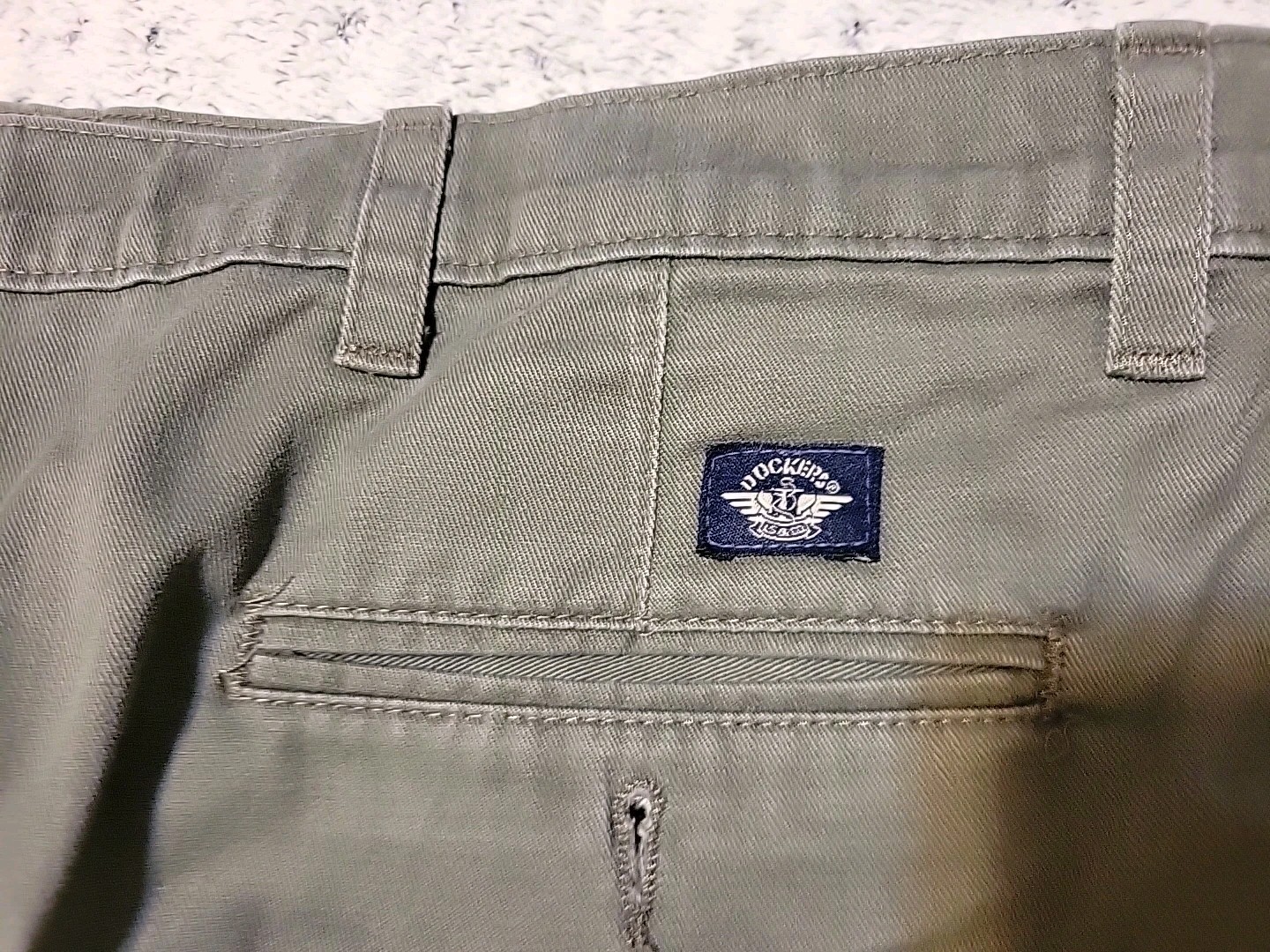Levi Dockers Pleated 48×28