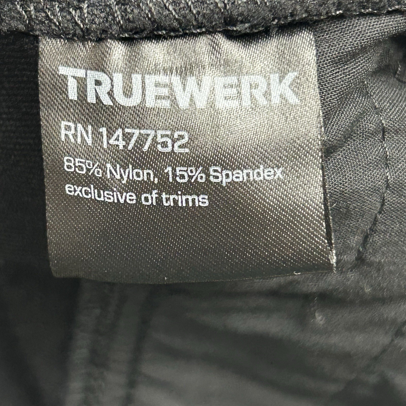 Truewerk T1 WerkPant 36×36 Black Performance Utility Cargo Tactical Activewear