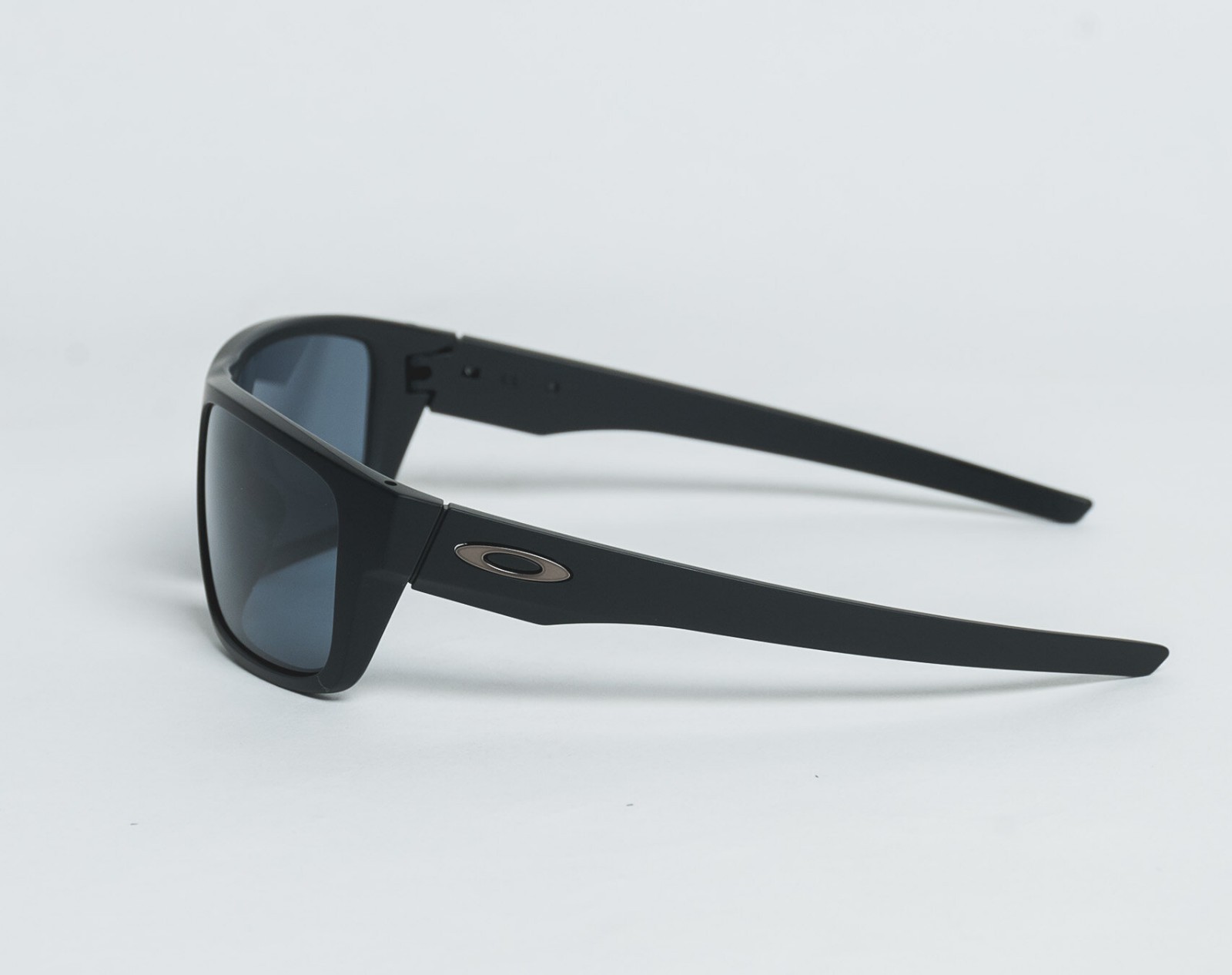 NEW Oakley Drop Point Sunglasses OO9367-0160 Matte Black Frame W/ Grey Lens
