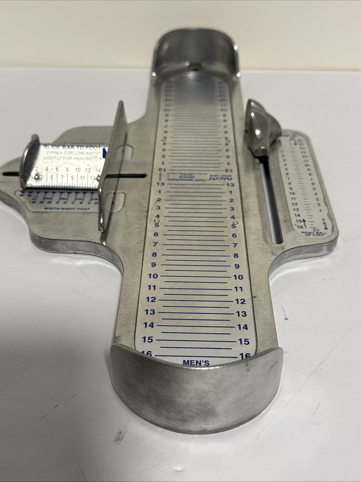 Vintage Ralyn Foot Measuring Device /Read