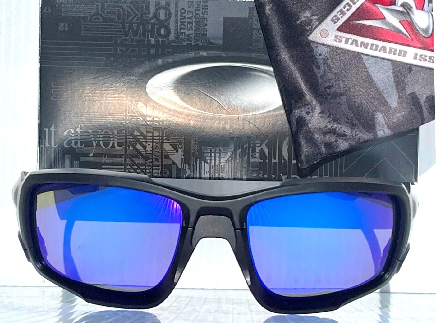 NEW Oakley SI SHOCKTUBE Matte Blackout POLARIZED Galaxy Blue Sunglass 9329