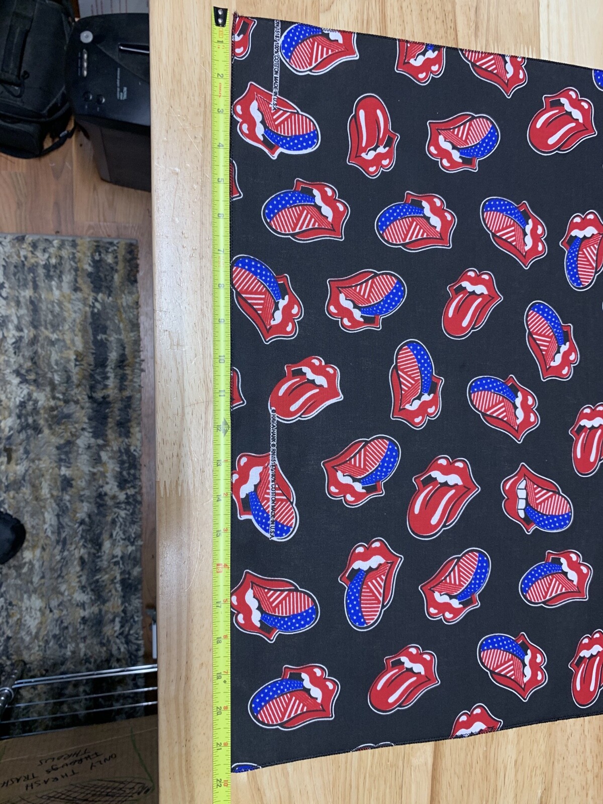 Rock & Roll 22×22 Bandanna USA Made 100% Cotton Bikers to Hikers Crafts Costumes