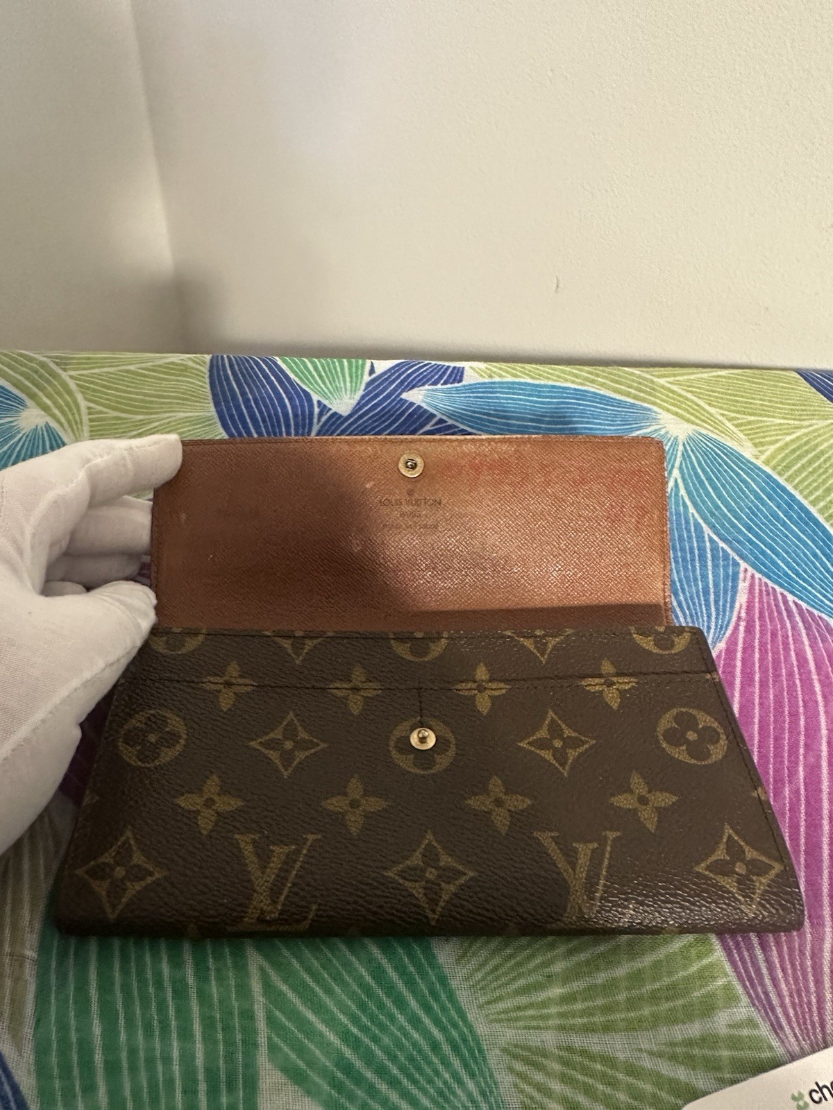 Louis Vuitton Women’s Folding Wallet, Brown Monogram Logo, Credit Card Slots