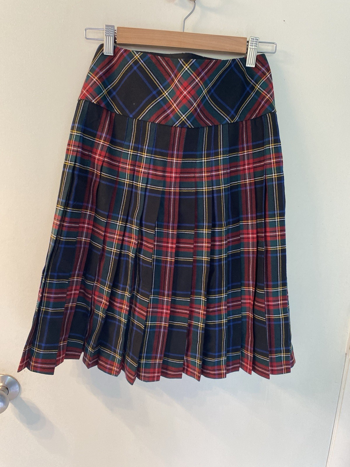 NWT House Of Bruar Stacey 24” Kilt Skirt in Black Stewart Size UK 10/US 6