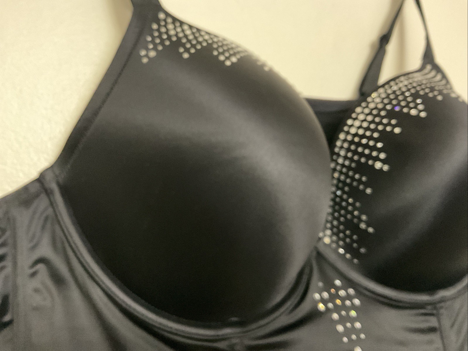 Womens Torrid XO Plunge Push-Up Bra Diamante rhinestone Black Size 50 B