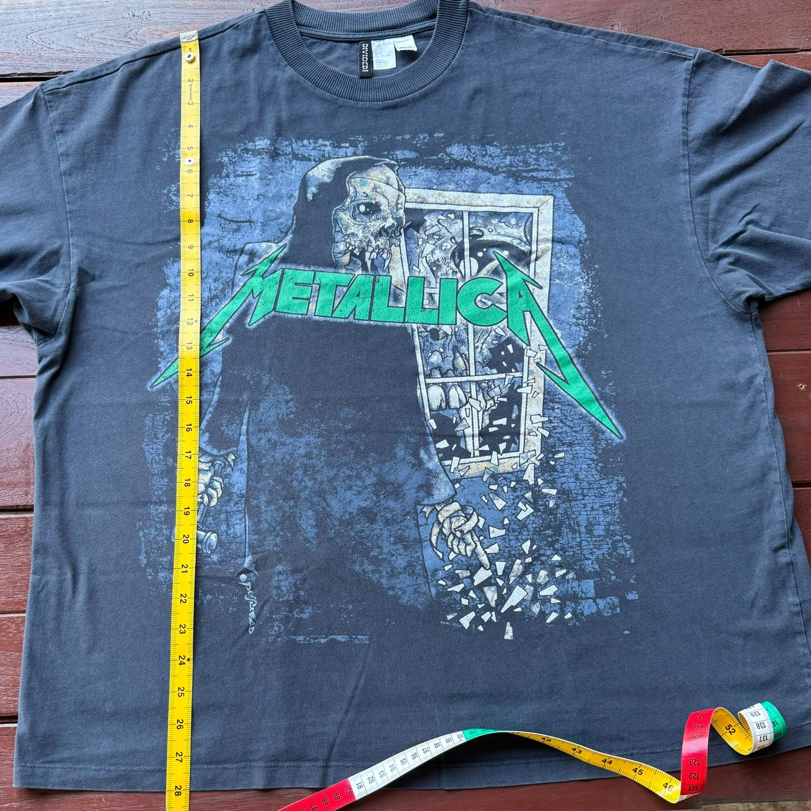 Metallica Damaged Justice T-Shirt Mens L Boxy Oversized 26″ Faded Black Grunge