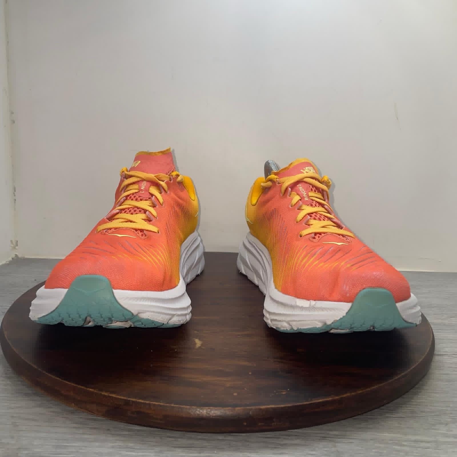 Hoka One One Rincon 3 Camellia Radiant Yellow Orange Shoes Sneakers Women’s 9.5B