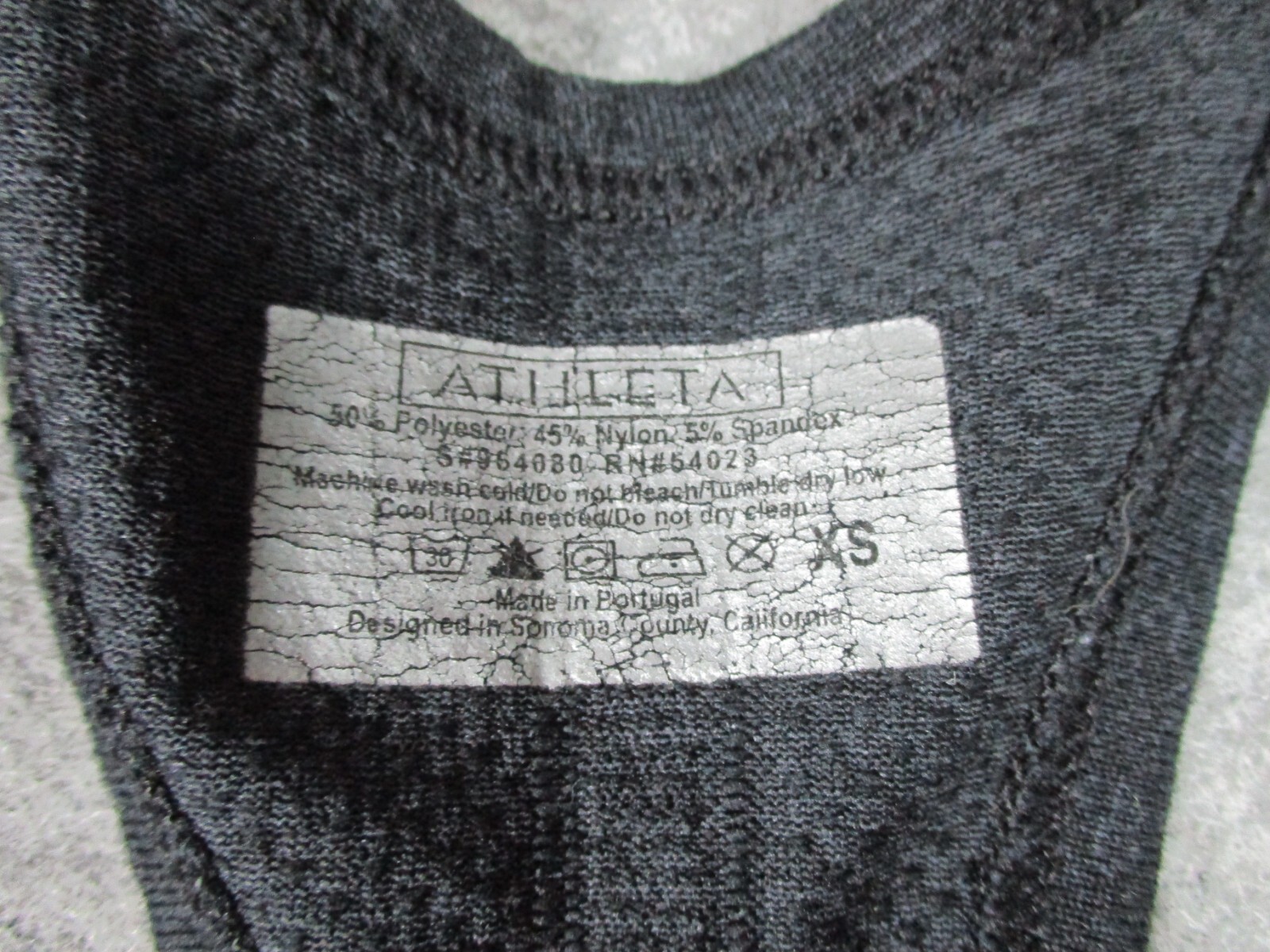 Athleta Tank Top Womens XS Gray Black heathered W29in Workout Sport Slim Ladies