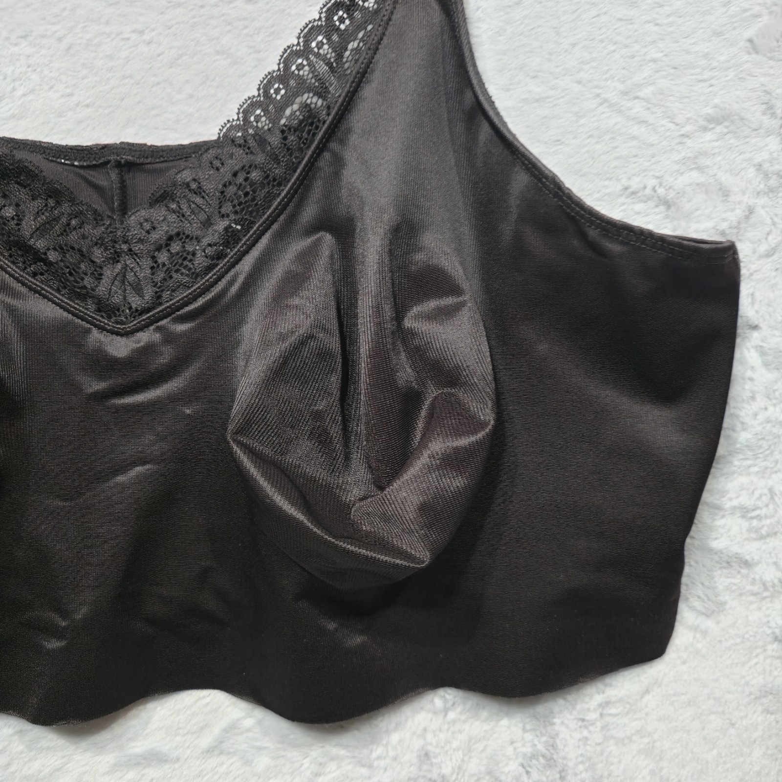 Ruby Ribbon V Neck Diva Lace Detail Demiette Seamless Bra Black 46 Plus-size.