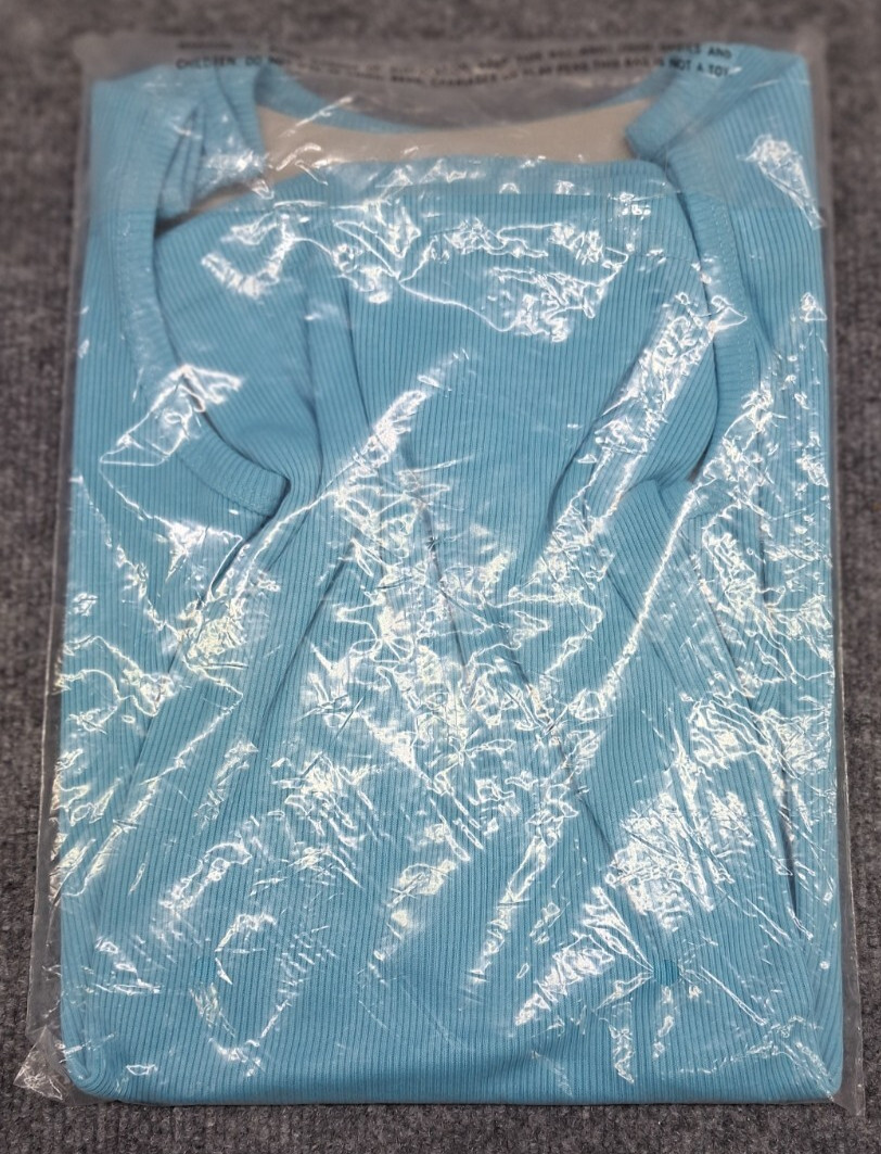 Romans Light Blue Woman’s Size L Ribbed Sleeveless Tank Top Sealed NEW