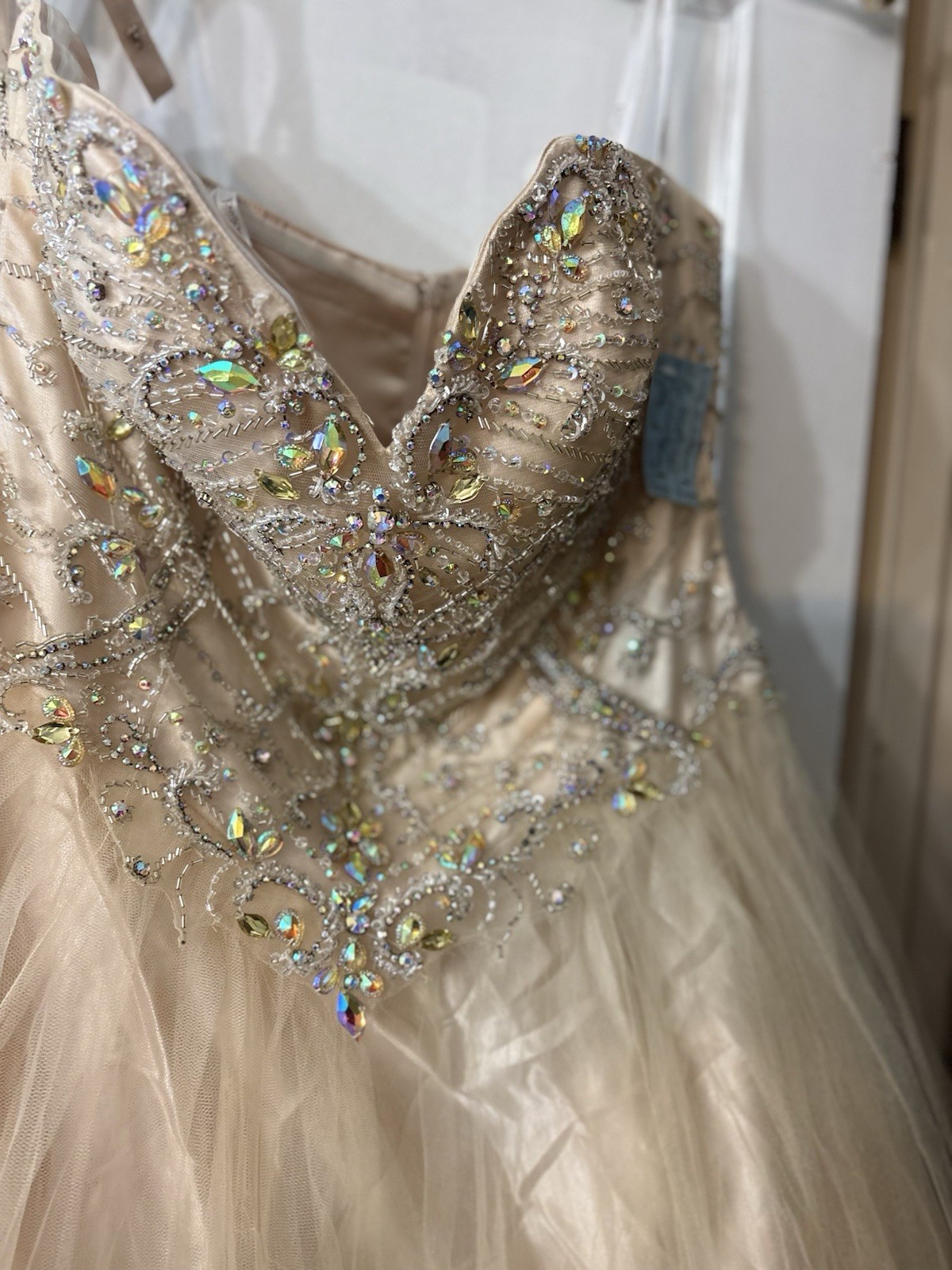 Tony Bowls Beige Beaded Bodice Tulle Ball Gown Formal Dress Polyester