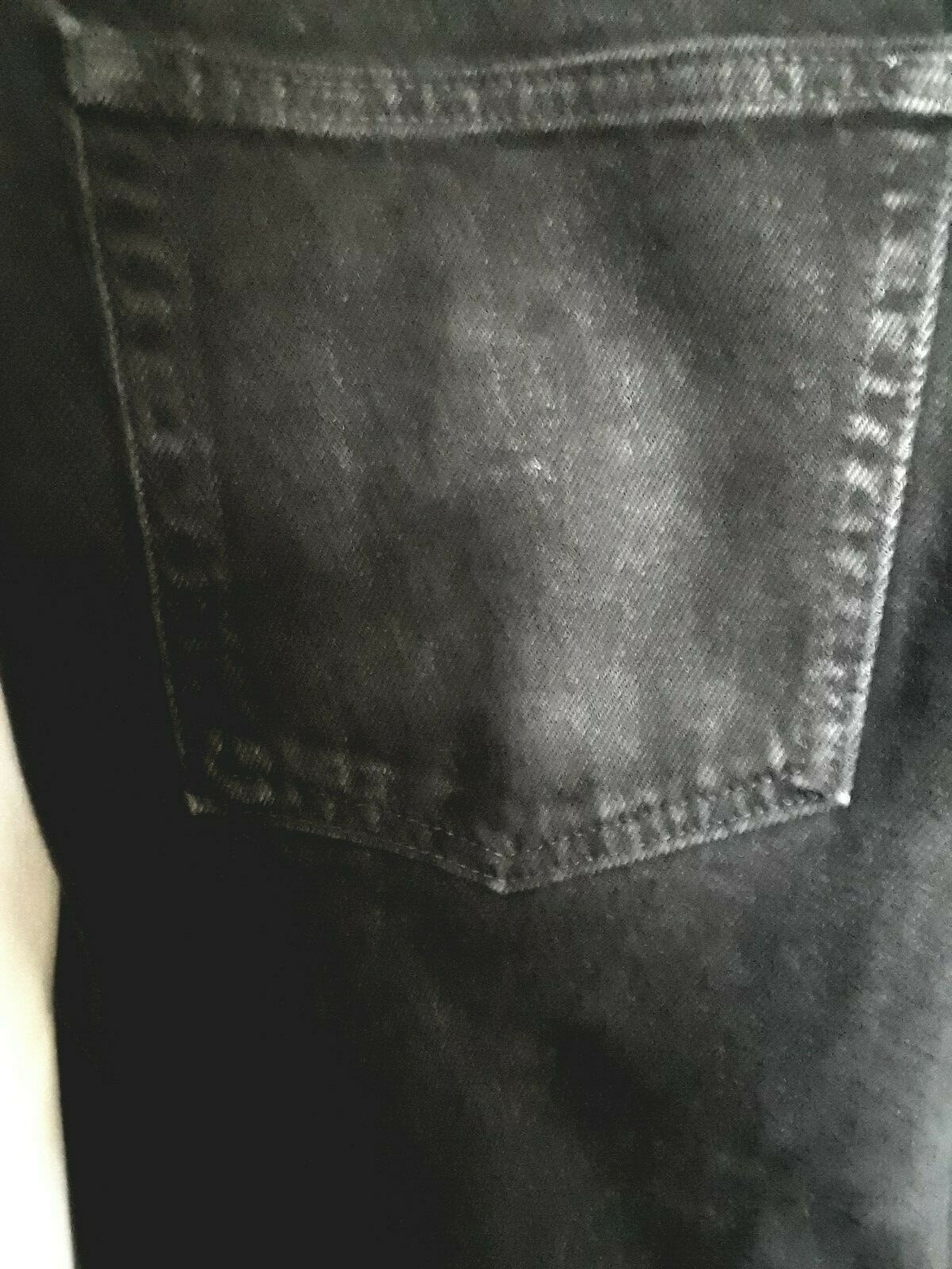 TA1-12 Wrangler Men’s jeans size 42×30 black new no tags
