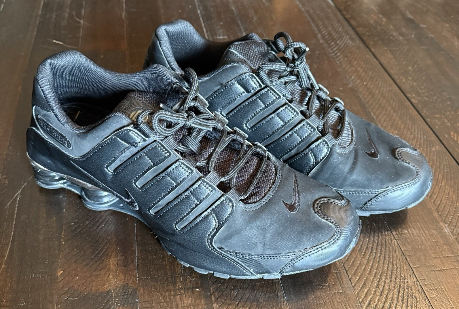Nike Shox NZ Premium Black Chrome Black/Black-Chrome Low Top Lace Up 536184-001