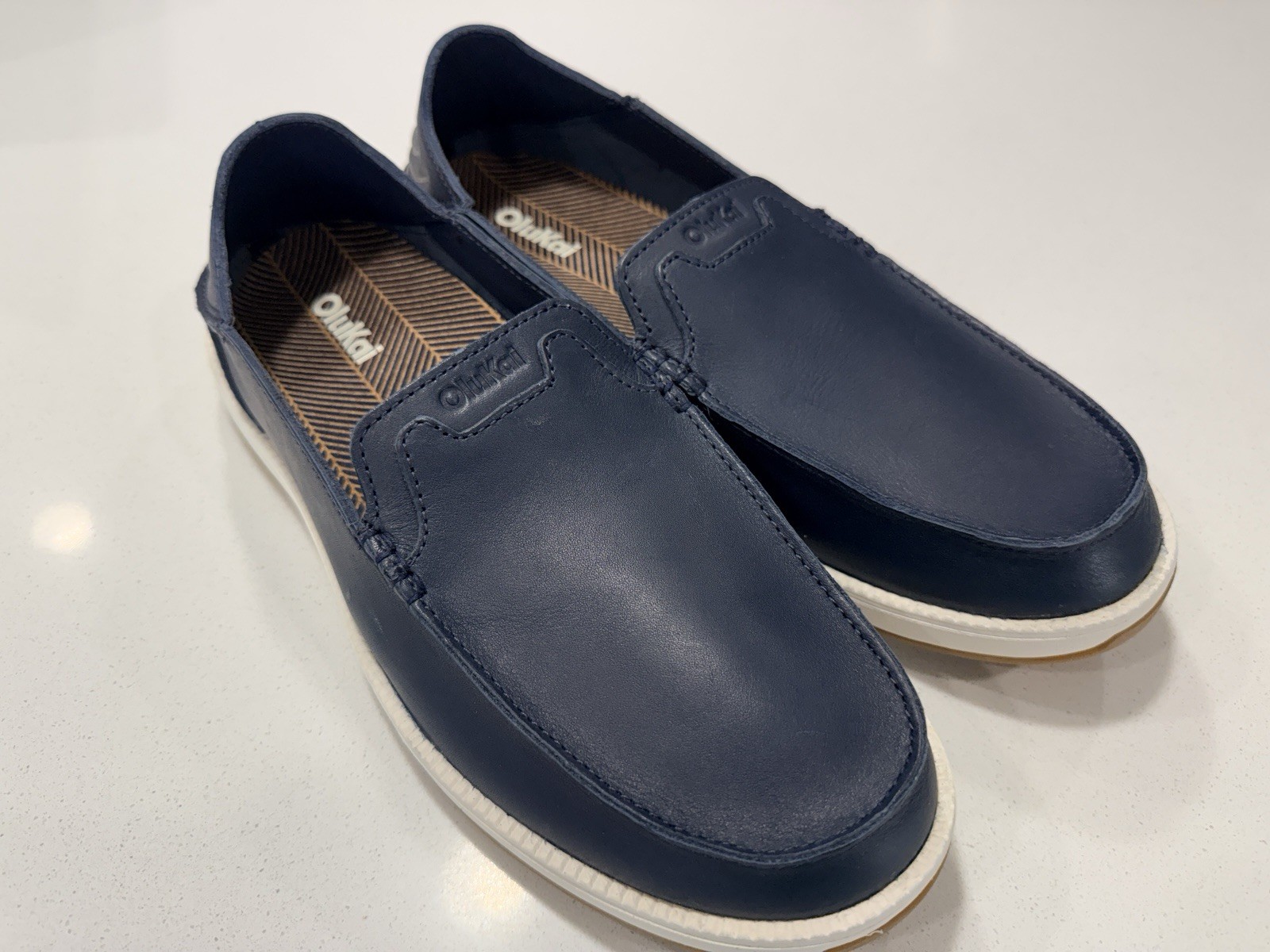 Olukai Men’s Kakaha Nia Leather Slip-On Shoes Mood Indigo Size 12 MSRP $140