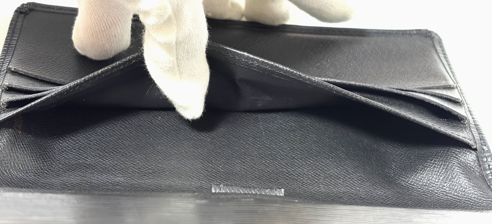 Louis Vuitton Black Epi Leather Long Wallet Tri-fold Wallet Made in Spain