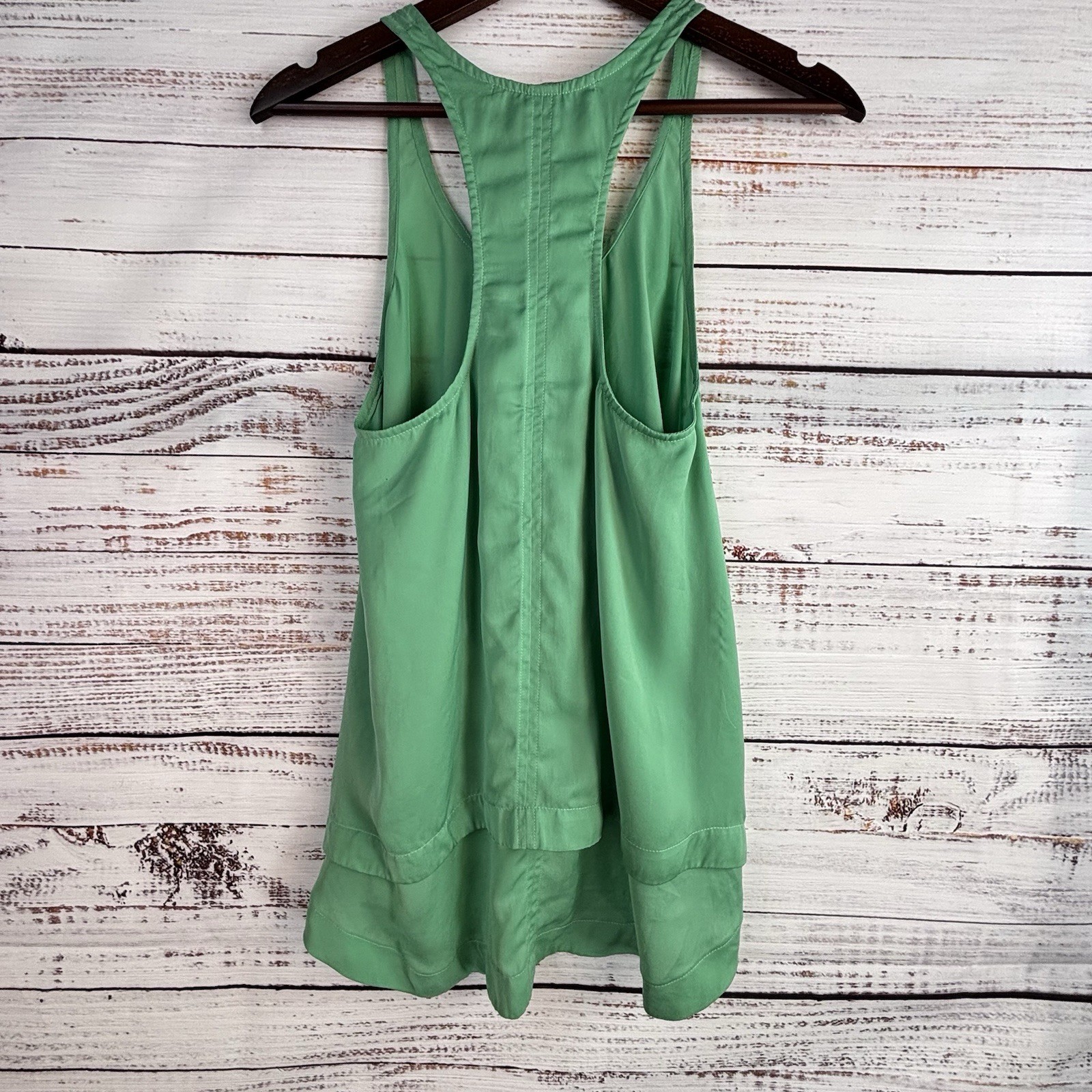 Espaco Green Tank Top S Trapeze Silky Minimalist Boho Racer Back Avant Garde