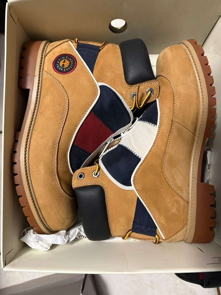 tommy hilfiger x timberland boots