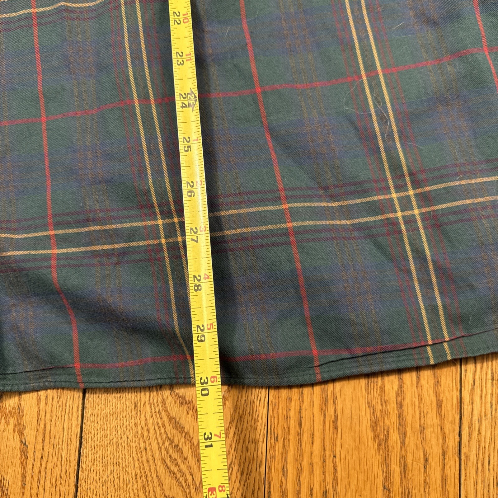 LL Bean Mens XL Plaid Button Down Shirt Green Burgundy Made in USA Vintage G200