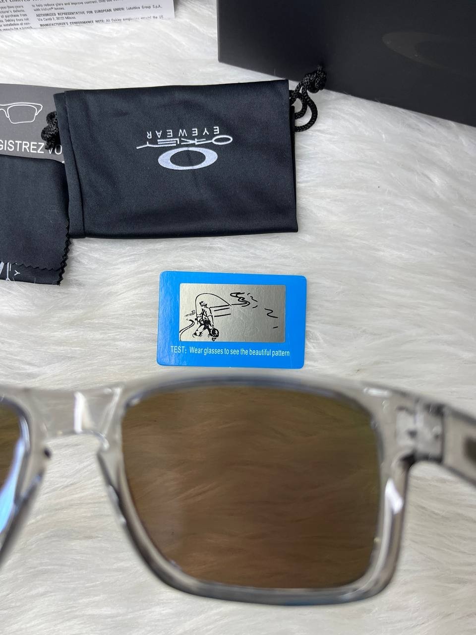 Oakley Holbrook Grey Smoke Clear Frame Blue Mirror Polarized Lens Sunglasses NEW