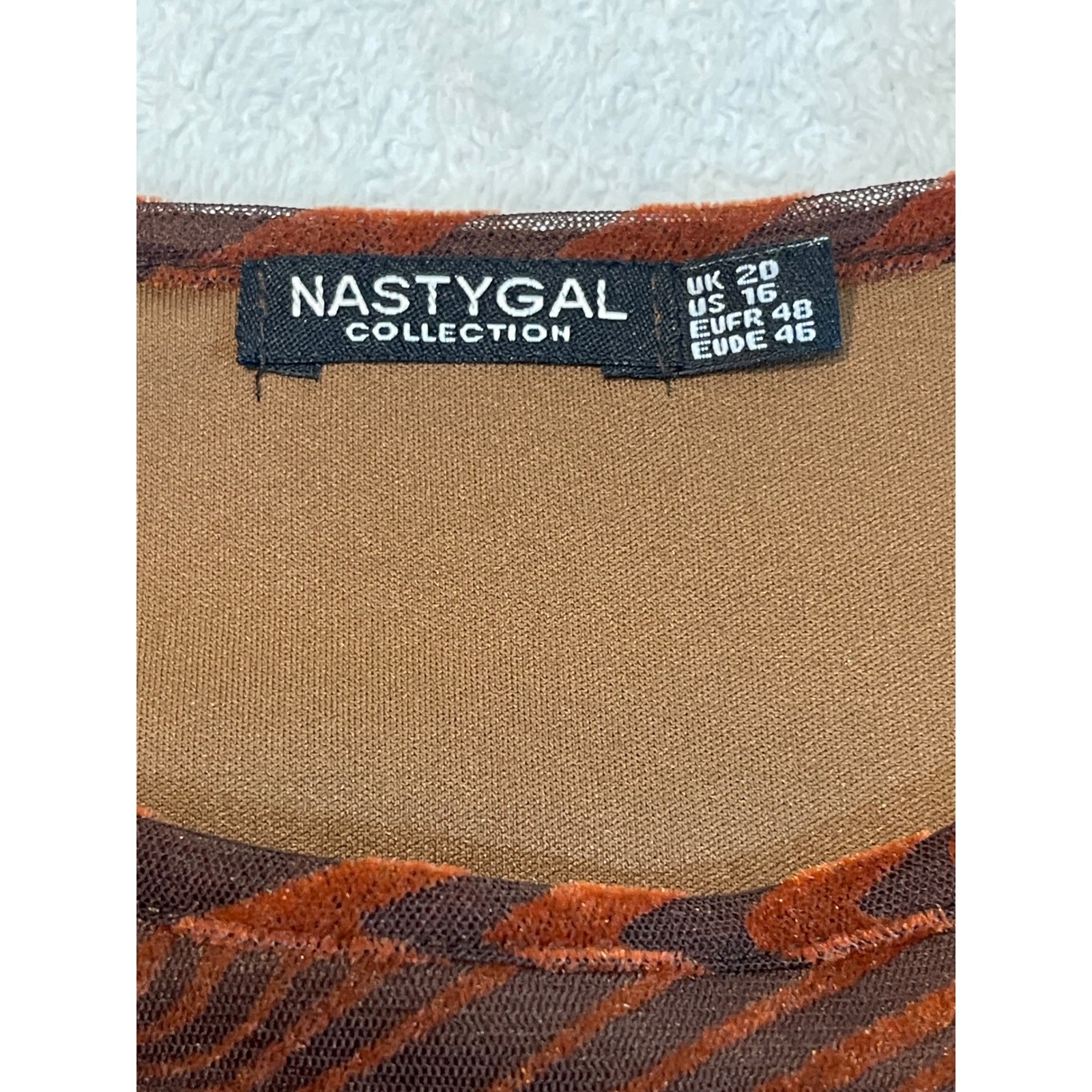 Nasty Gal Brown Orange Swirl Mesh Long Sleeve Crop Top Plus Size 16 Lettuce Edge