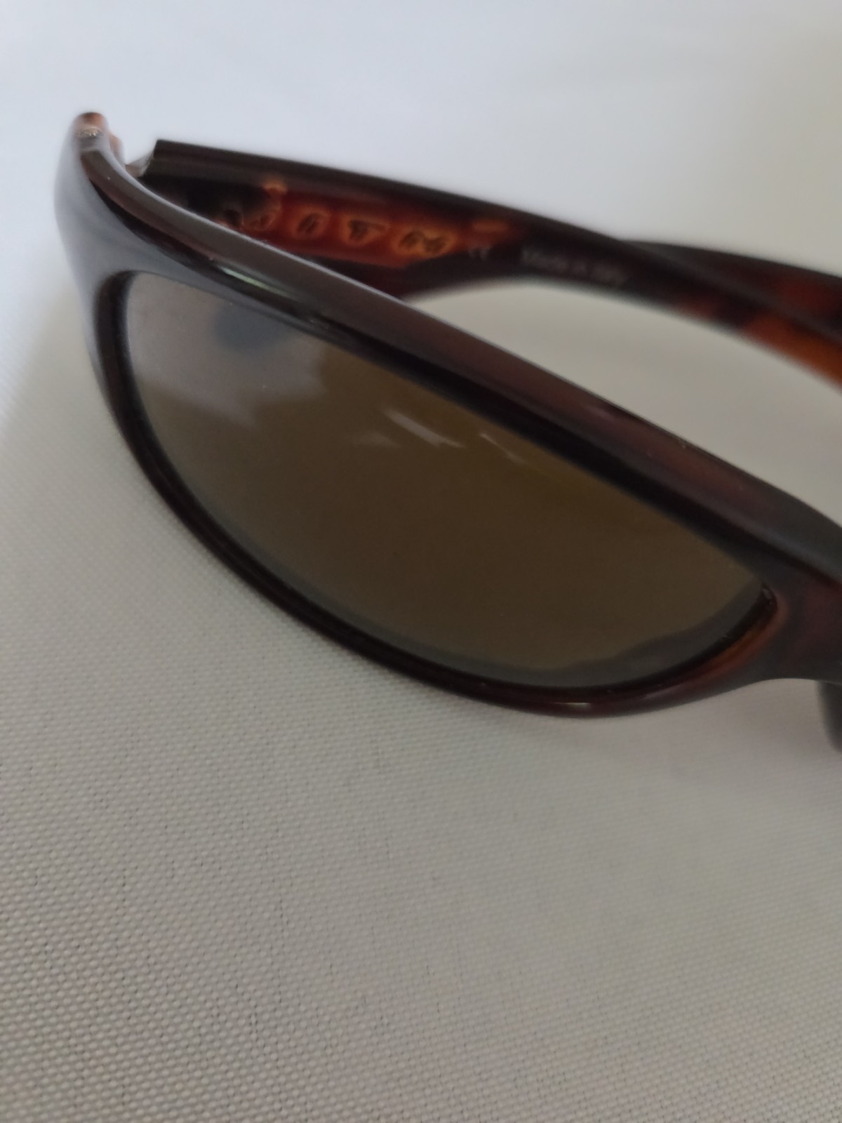 Smith Maverick Tortoise Wrap Polarized Sunglasses Made in Italy. See Description