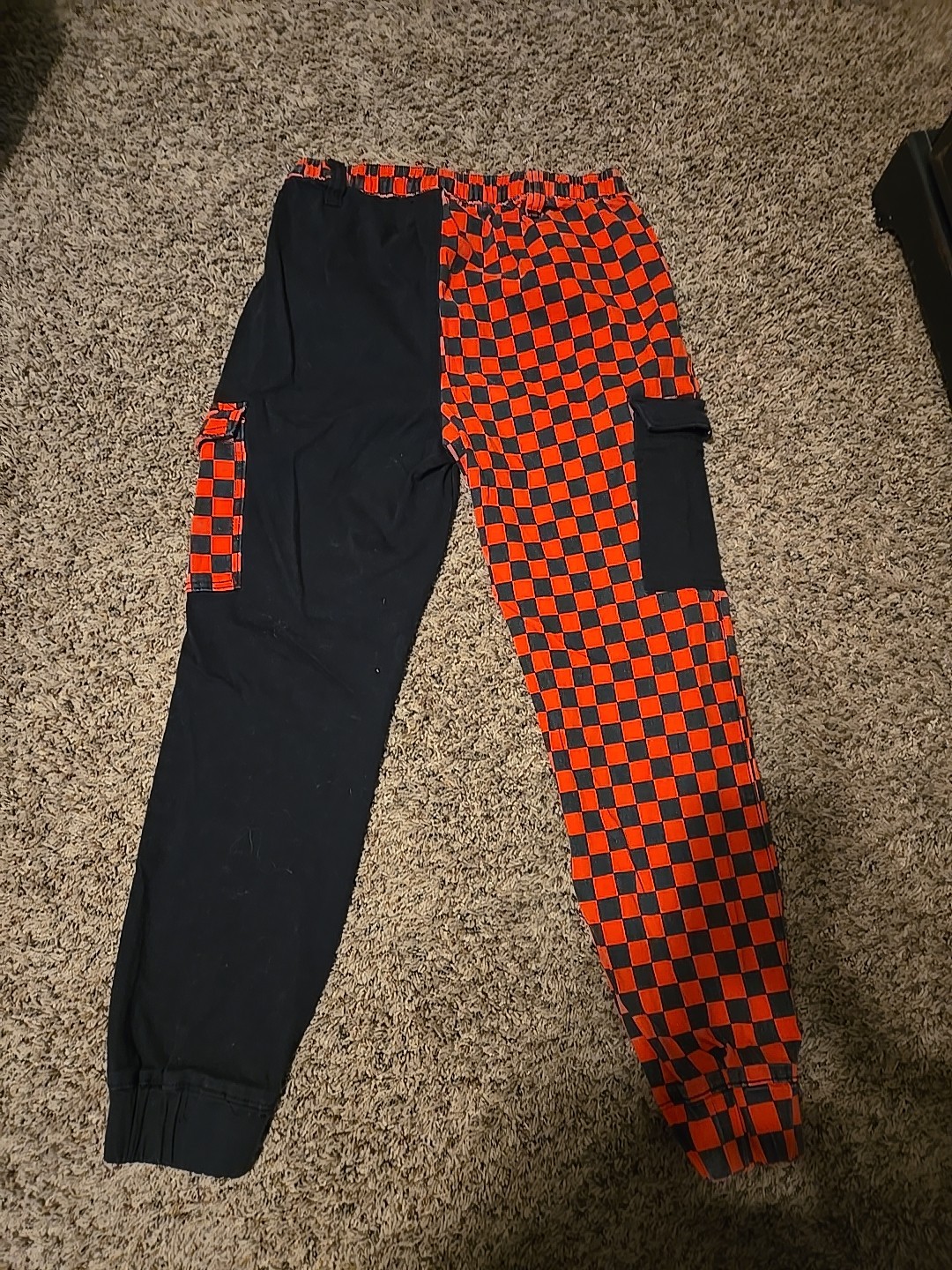 Hot Topic Jogger Pant Split Checkered Black And Red Size Medium Nice!