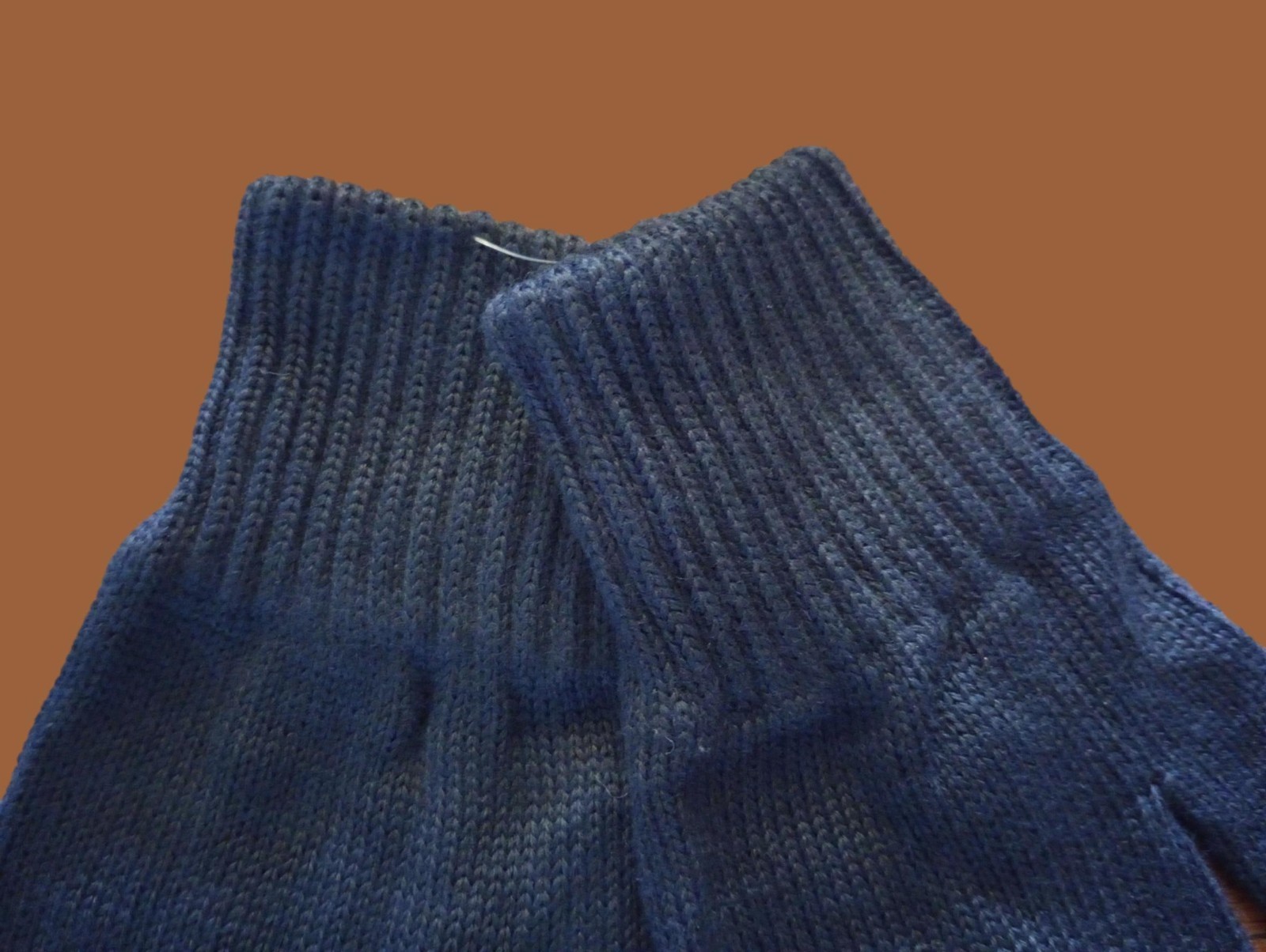 EAST GERMAN MILITARY ISSUE NAVY WOOL GLOVES COLD WEATHER NVA