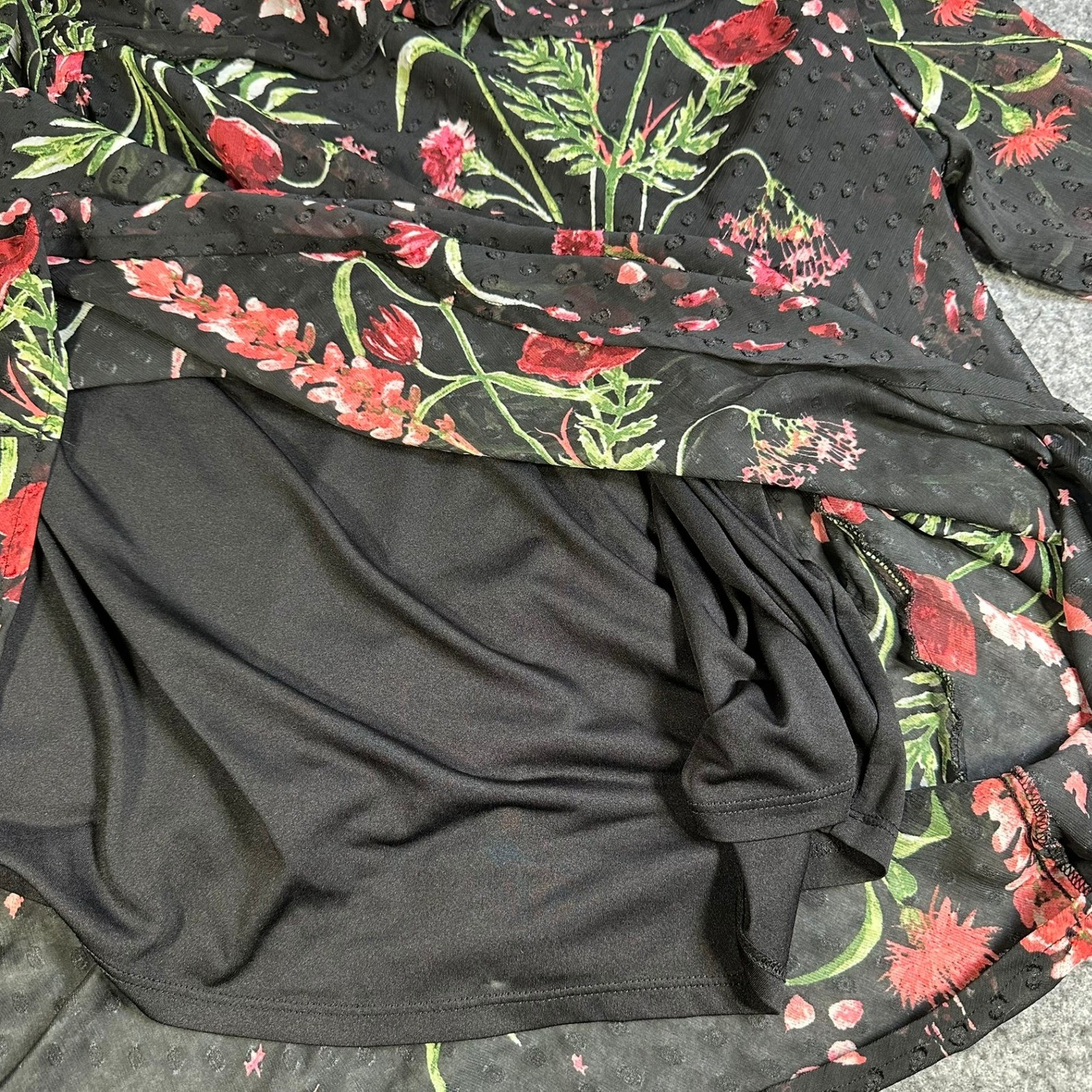 Roz & Ali Womens 2X Black Red Floral Clip Dot Cold Shoulder Ruffle Blouse Top