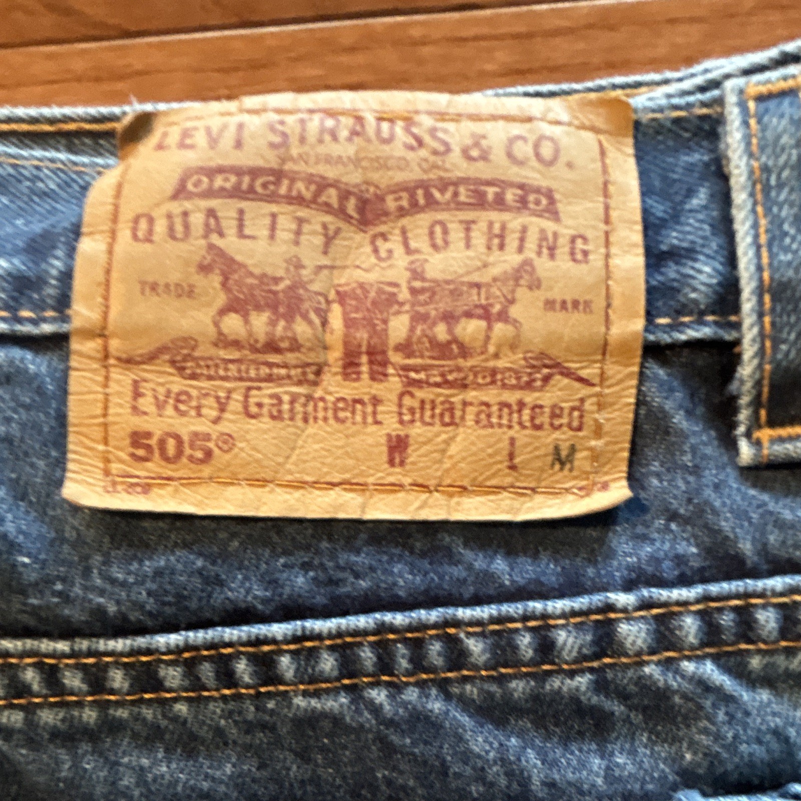 Levi’s VTG USA Women’s High Rise Straight Leg Medium Wash Size 14 MIS M 32×27