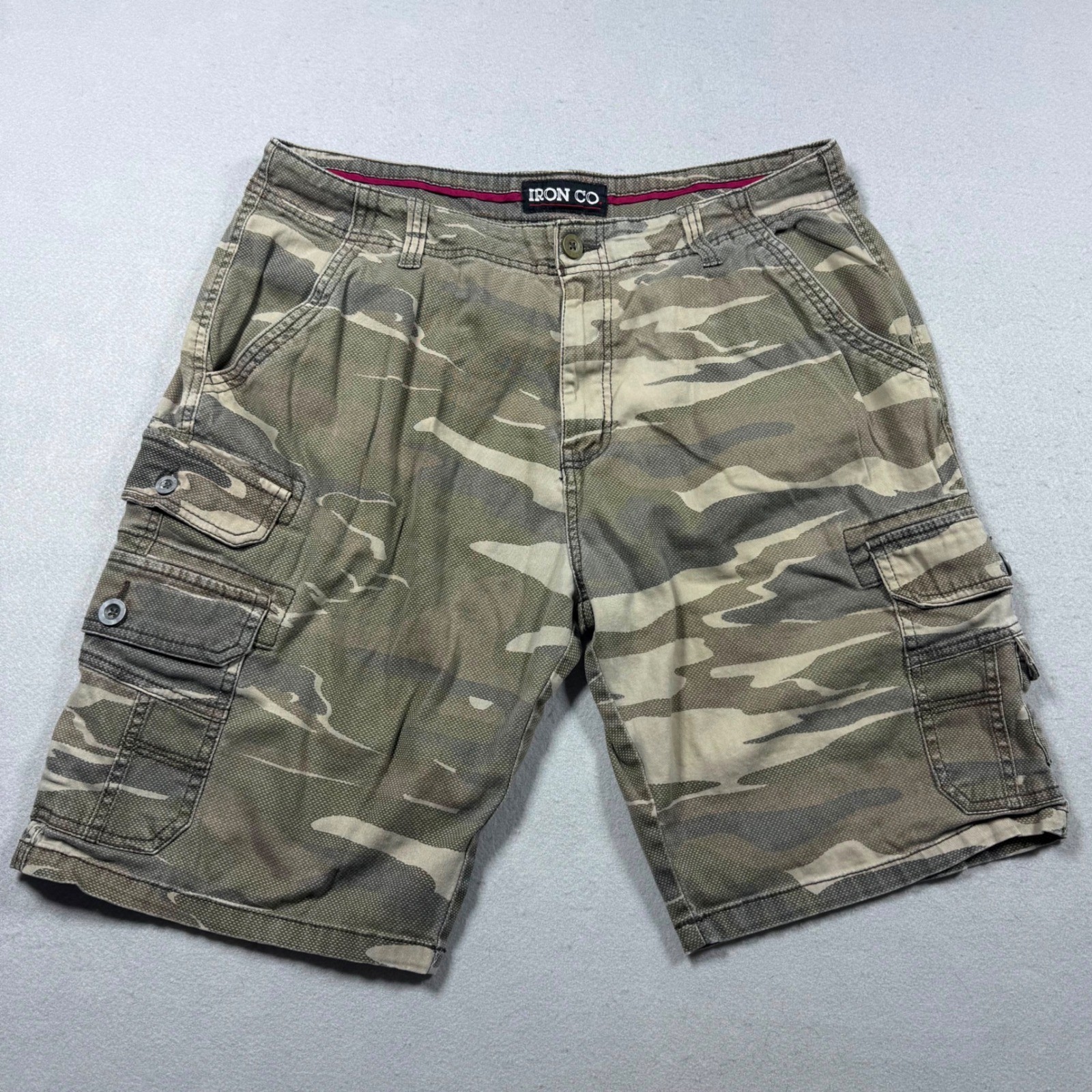 Iron Co Mens Camo Cargo Shorts Green Tan Camouflage Size 34 Casual Outdoor