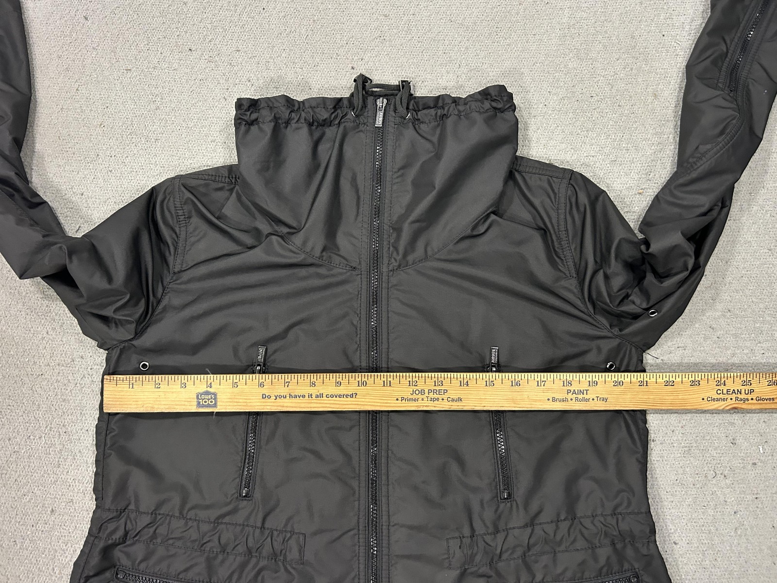 Armani Collezioni Jacket Womens 10 Black Windbreaker Full Zip Travel Luxury