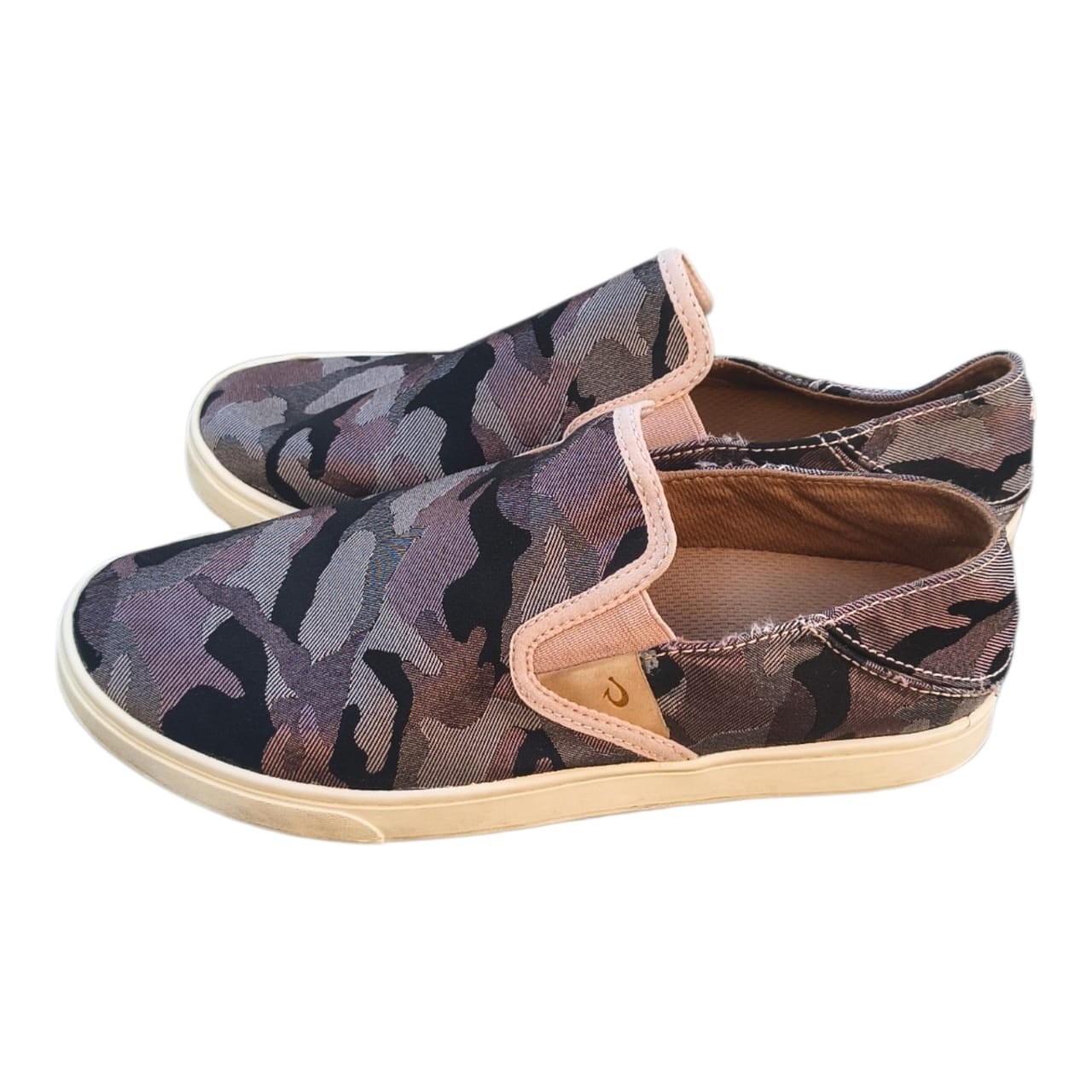 OluKai Pehuea Pa’i Women’s Shoes Size 8 Camo Slip On Sneakers Loafers Lae‘ahi