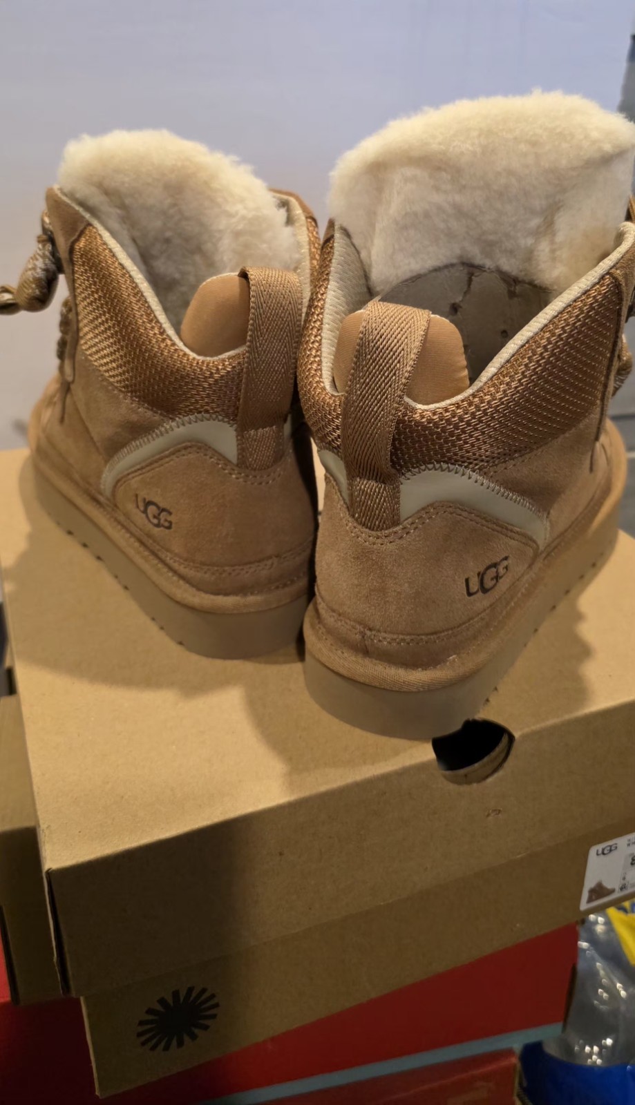 UGG Women Classic Highmel Chestnut Suede Sneakers Lace-Up Boots US 8