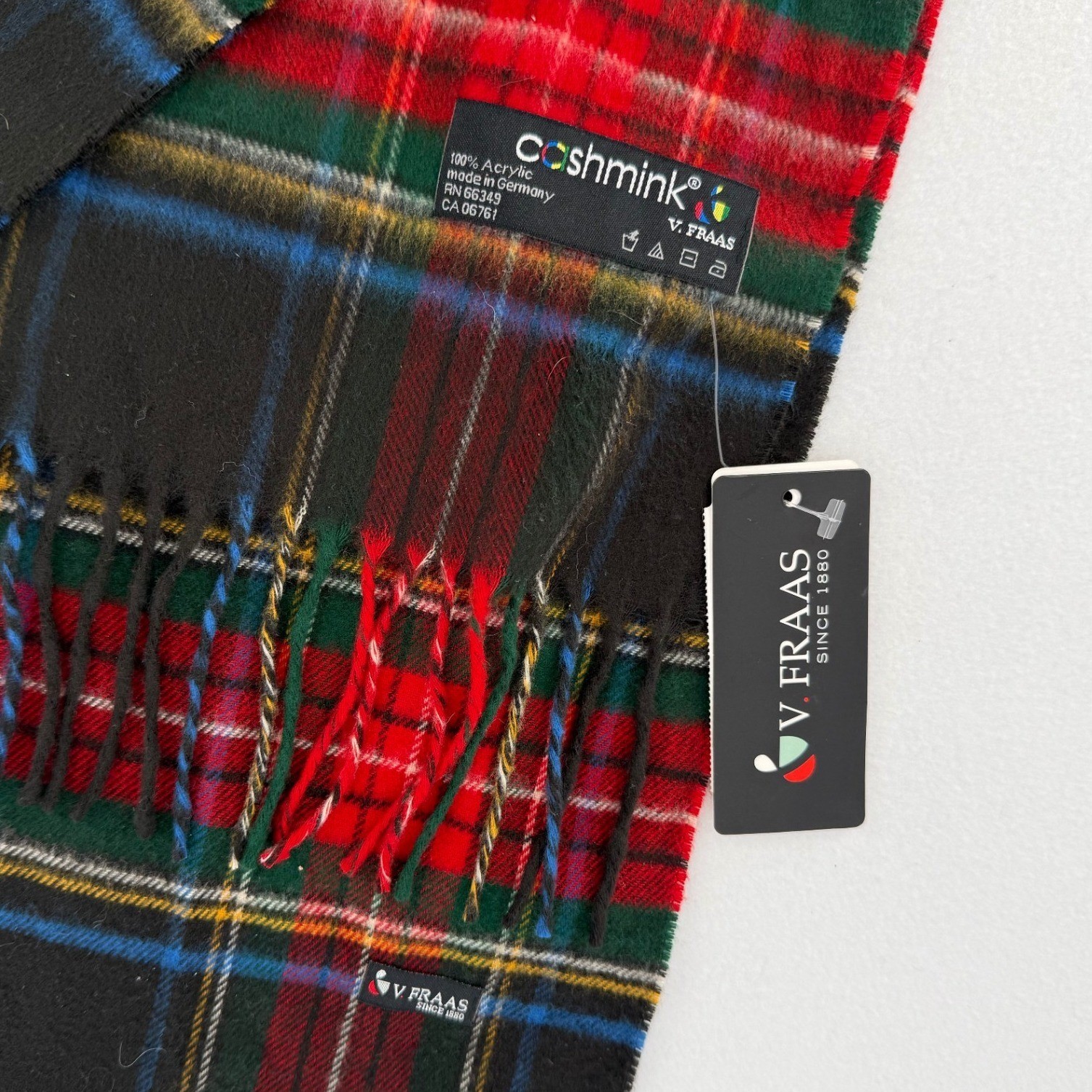 V. Fraas Scarf Unisex OS Black Plaid Cashmink Acrylic Fringe Made in Germany