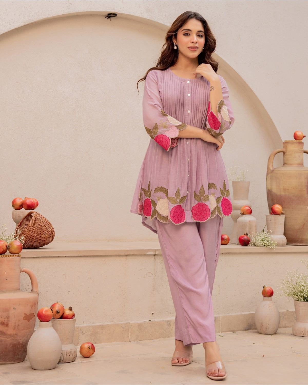 Women Floral Embroidered Kurta Pant Set A-Line Kurti Casual Ethnic Outfit