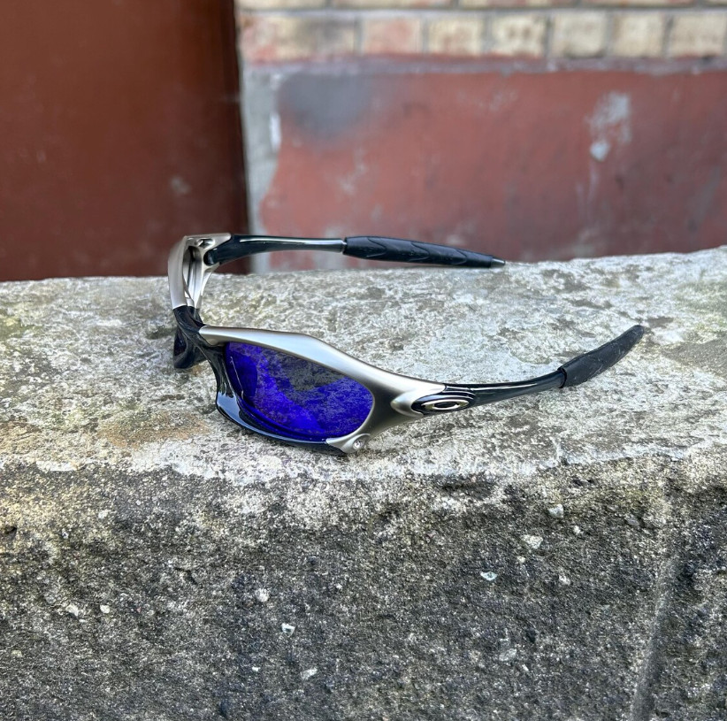 Vintage Oakley Splice Blue Sunglasses Sliver Frame Gorpcore Style