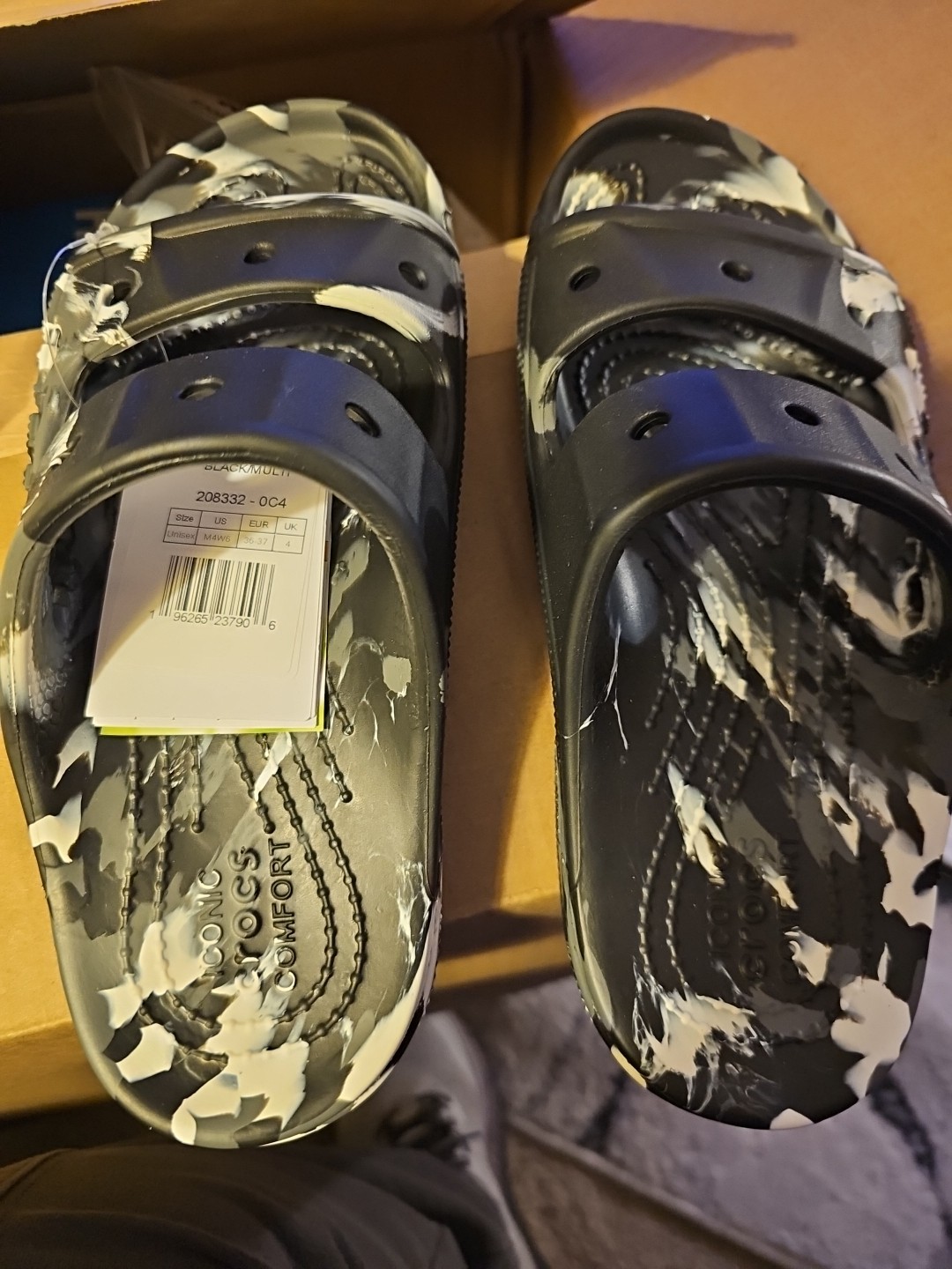 Crocs Classic Marbled Sandal Size Men 4 Women 6 Black/White Unisex