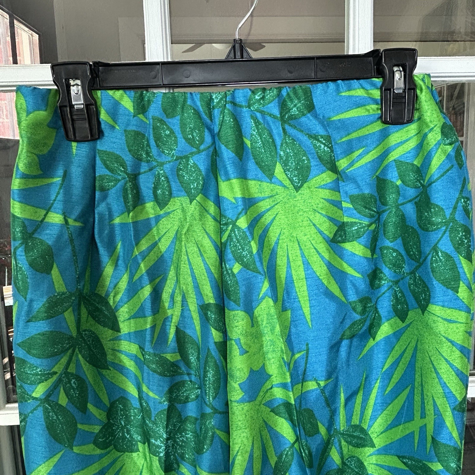 Vintage 80s 90s Tropical Palm Leaf Plant Cropped Pants Size 10 Bold Green Blue