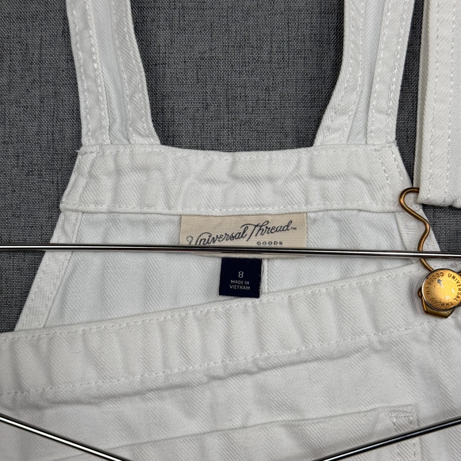 UNIVERSAL THREAD Shortalls Womens 8 White Cotton Denim Raw Hem Bib Overalls
