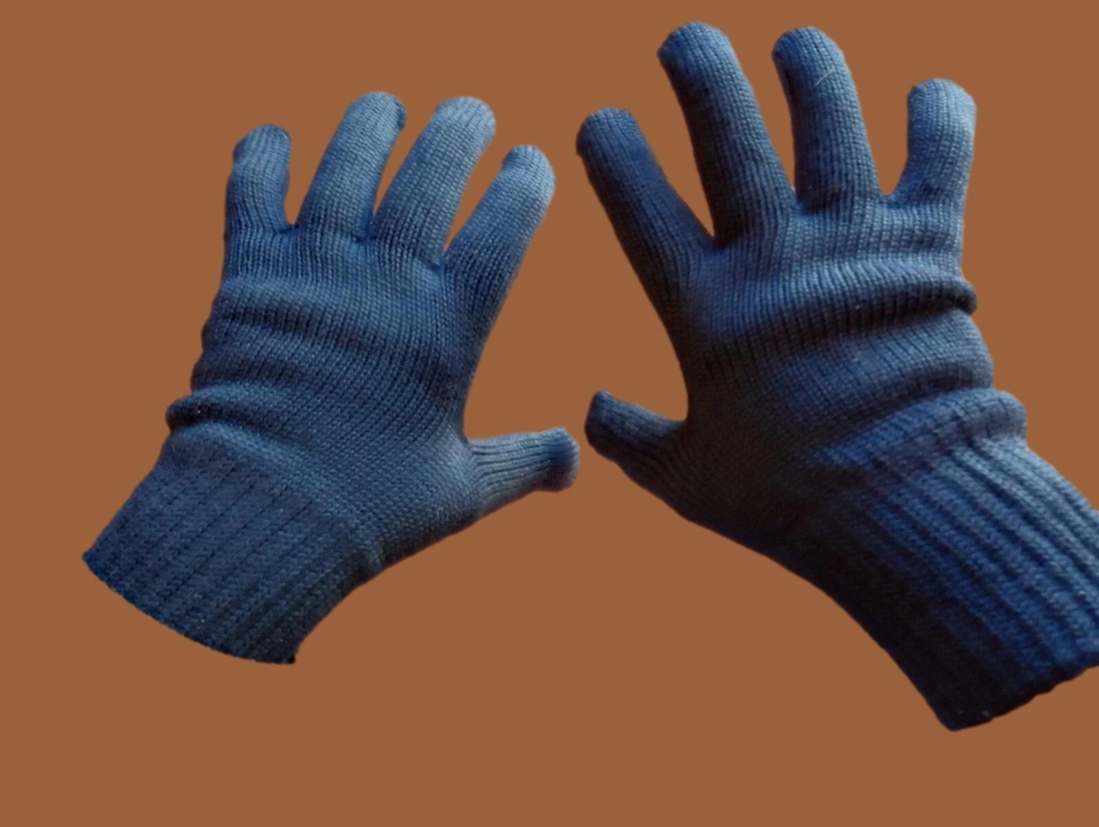 EAST GERMAN MILITARY ISSUE NAVY WOOL GLOVES COLD WEATHER NVA
