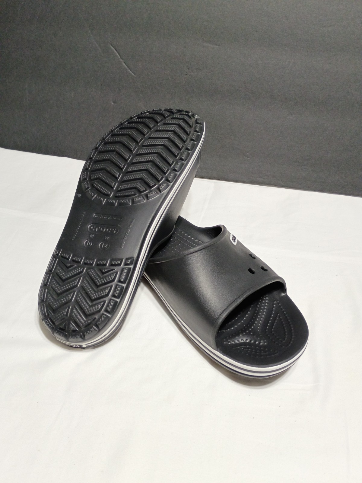 Size 10 Crocs Adult Bayaband Slide Sandals, new no Tags/Box, Women Size 12