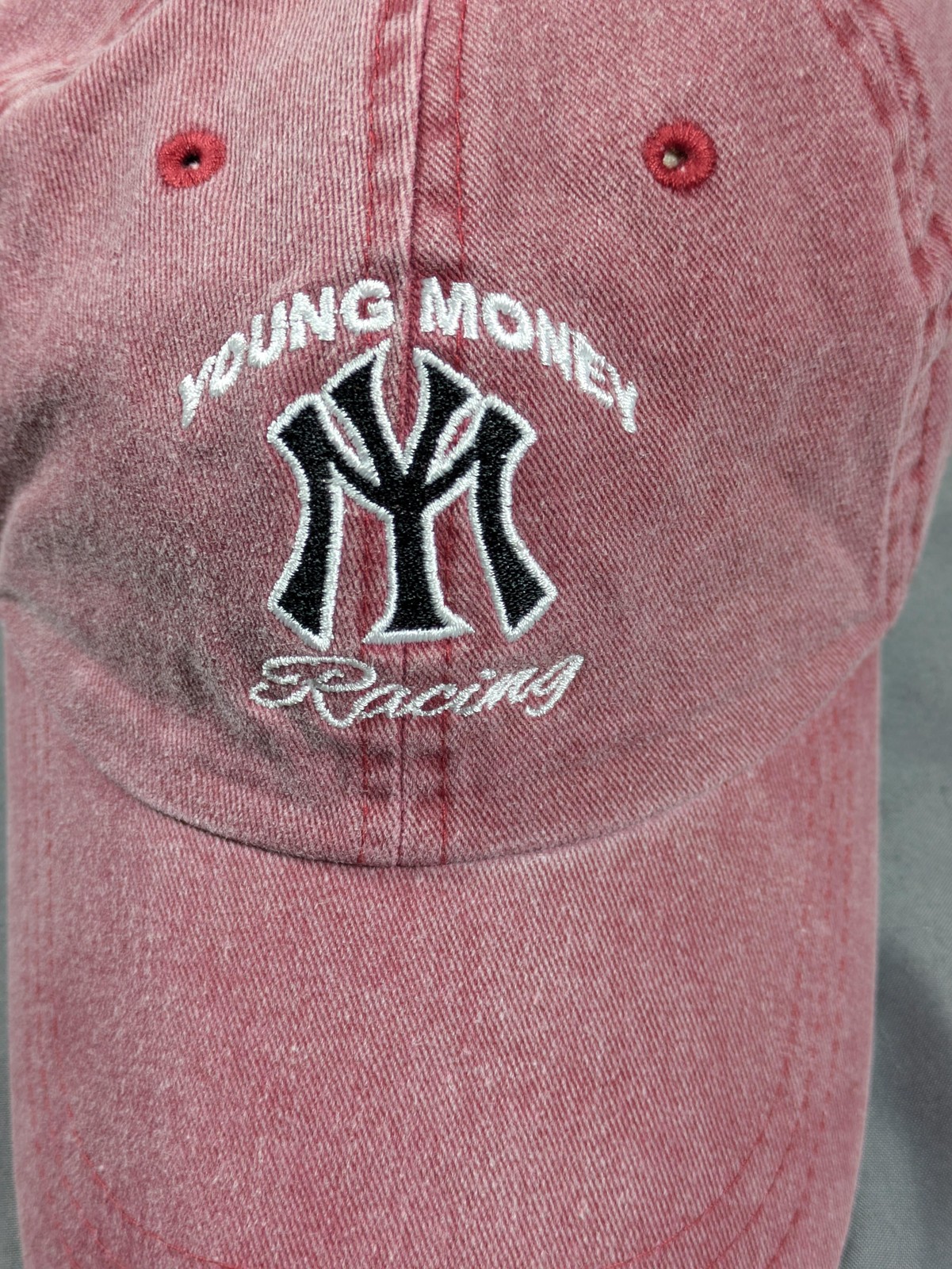 Vintage Young Money Hat Strap Back Mens Red Chambray Baseball Lil Wayne Y2K Rap