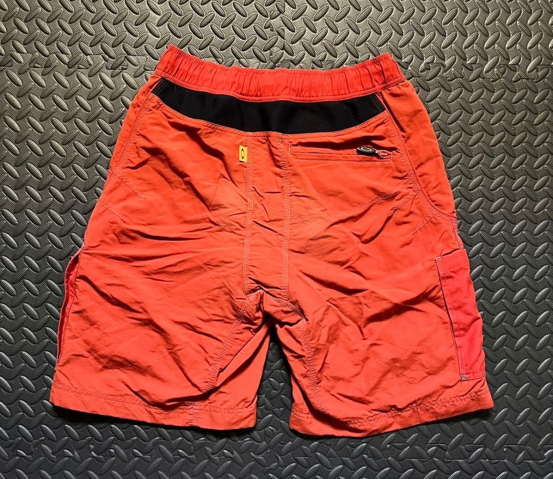 Vintage Oakley Software Gray Tag Shorts Size L Red Color With Multi Zippers