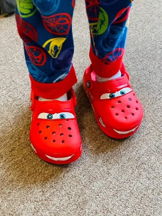 Kid’s LIGHT-UP Lightning McQueen Crocs boys girls Shoe Clog Disney C8-J3 Size **