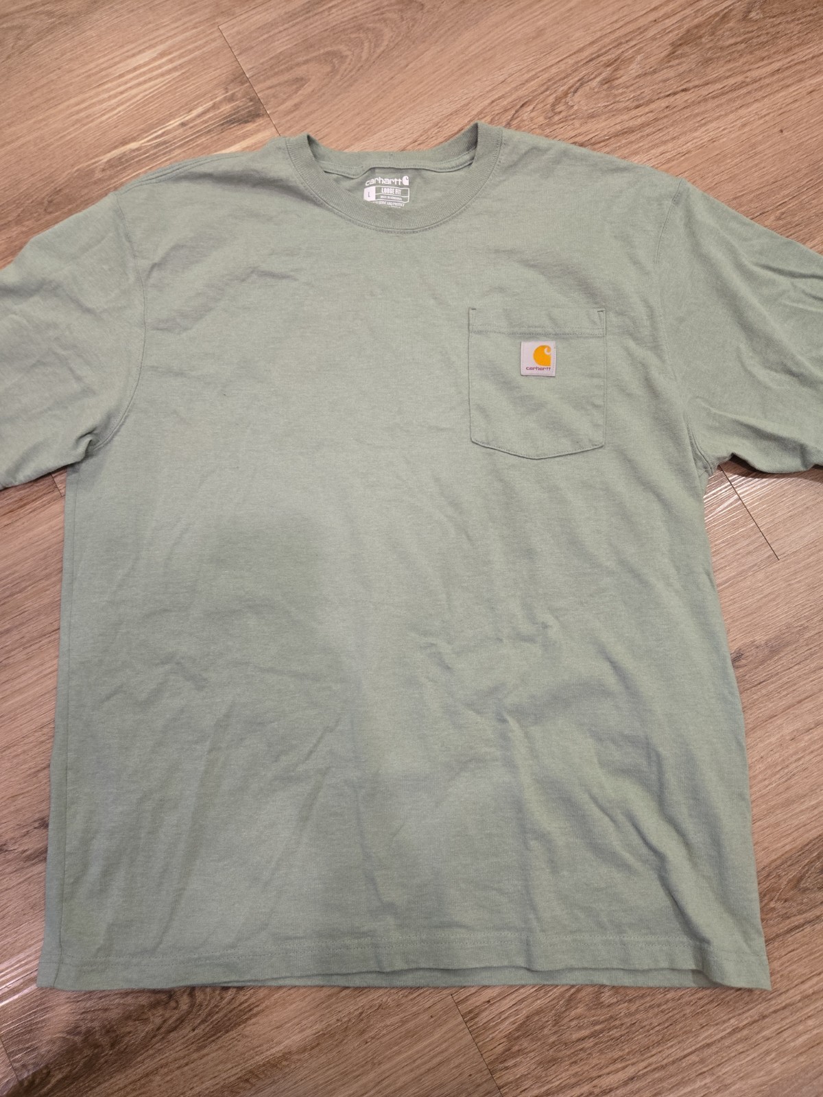 Carhartt Men’s T-Shirt size Large Loose Fit Short Sleeve w/ Pocket Dog Graphic