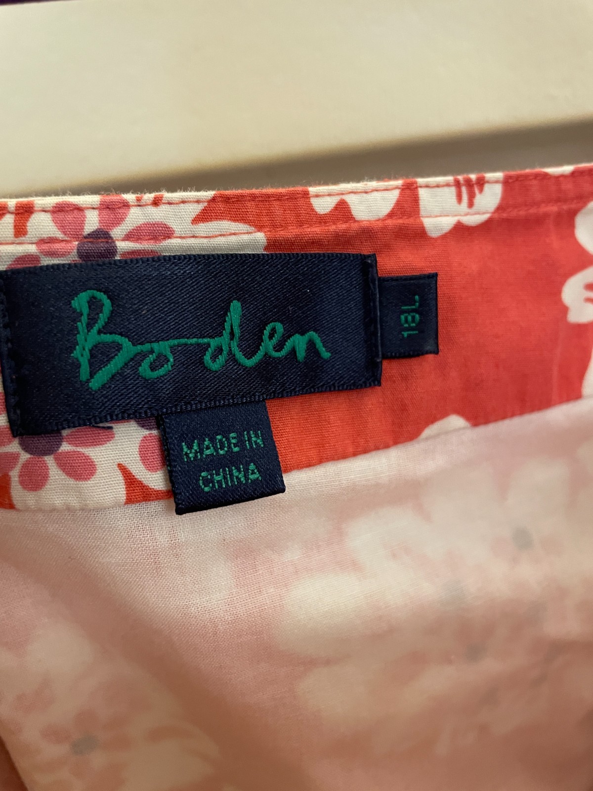 Boden 18 Floral Skirt 100 % Cotton Machine Washable Very Good Condition