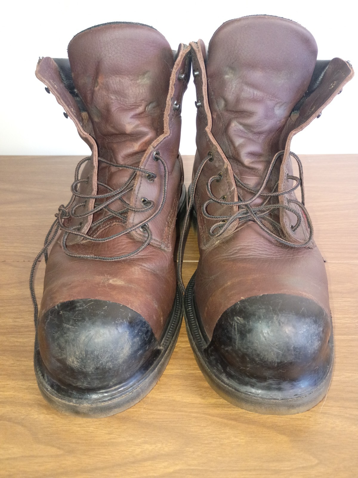RED WING Sz. 14US/48EU 2240 SuperSole Safety Rated Work Boot w Tuff Toe App