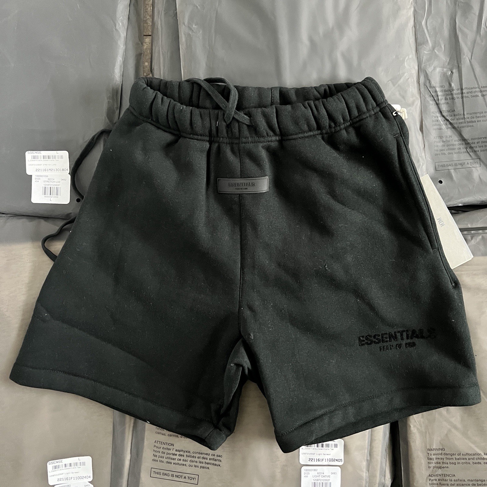 Fear Of God Essentials Sweatshort (SS22) Stretch Limo Size M