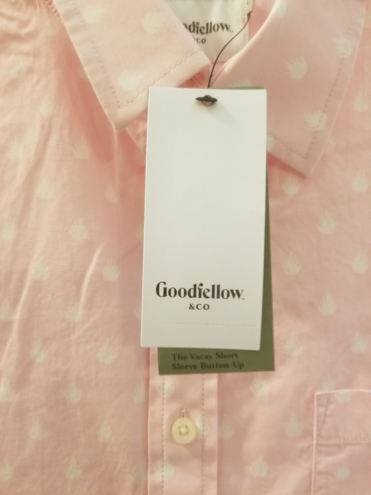 Goodfellow & Co Men’s Print Pink Geo Short Sleeve Button-Down Shirt Size L Slim